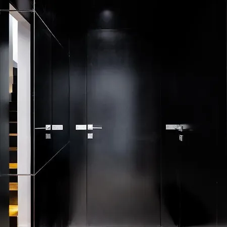 Roof 69 Апартаменти Спліт